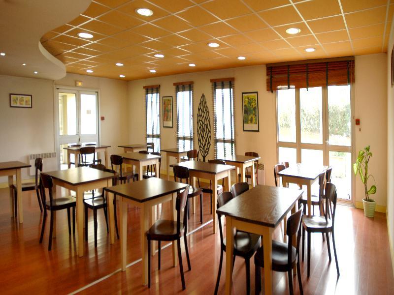 Hotelf1 Igny Massy Tgv Restaurant photo